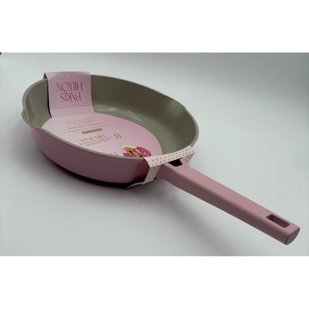 ❤️ PARIS HILTON 11 Inch Cast Aluminum Pink Fry Pan NWT